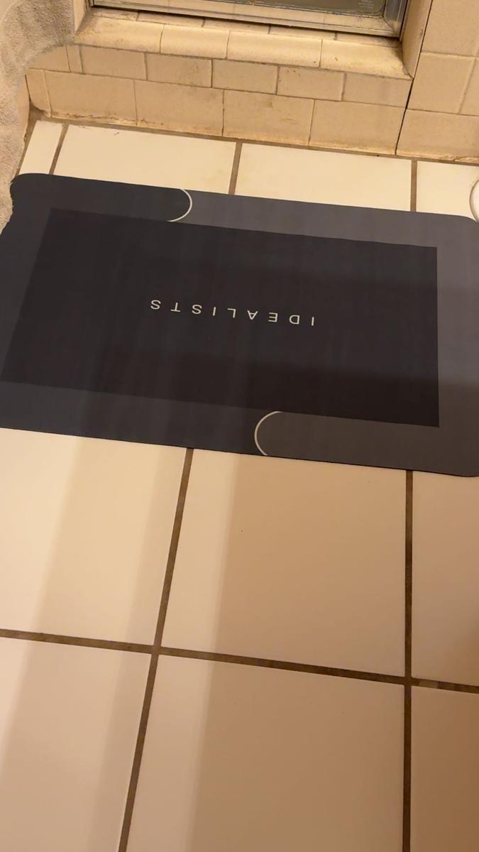 Item: Light gray, 19.69in*31.5in(50cm*80CM)