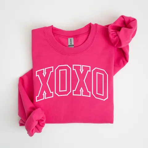 Valentines Day Sweatshirt, XOXO Sweatshirt, Cute Valentine Sweatshirt, Valentines Day Gift, Love Sweatshirt, Valentines Crewneck, Love Shirt