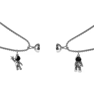 Couple Mutual Attraction Matching Necklace Creative Cool Chain Necklaces Gif