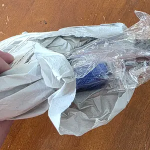 9PCS Car Window Cleaner Kit Extendable Handle Windshield Cleaning Tool with 6 Reusable Microfiber Pads with Air Vent Brush & Empty Spray Bottle