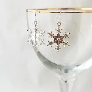 Snowflake Creative Women's Earrings