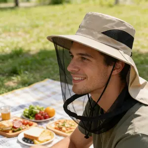 Outdoor Mosquito-Proof Hat for Men and Women: Fishing Hat, Waterproof, Face-Covering, Sun-Protective, Breathable Mesh Face Cover, Night Fishing, Insect-Proof, Bee-Proof, Beekeeping Hat Safety Spray
