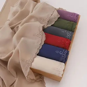 New Arrival Fashion Muslim Women Pearl Chiffon Floral Embrodiered Wave Edge Hijab Shawl