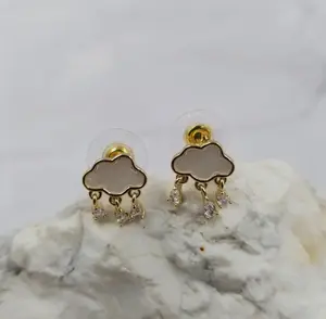 Pendientes De Cristal Con Forma De Nube