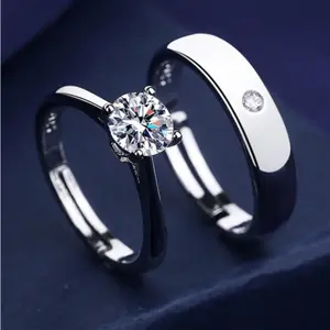 Set of 2 minimalist style couple rings, copper with Zirconia stones, adjustable size. Jewelry for couples, engagement, wedding rings.