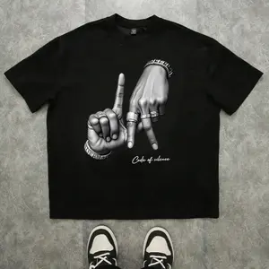 Menswear Top, Men's Loose-Fit Round Neck Shortsleeve Hip-Hop Streetwear T-Shirt - TikTok Popular, Black-and-White Hand Gesture Art Graphic, Realistic Hand Print With Ring and Bracelet Details, Retro Y2K Urban Fashion, Tshirt