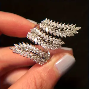 Luxurious Olive Branch Ring - Adjustable Fashionable Design, Shiny Zirconia Inlaid for Daily Wear, Parties, Banquets, Perfect High-End Gift for Women