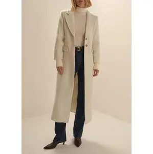 THE CITY COAT