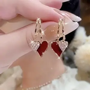 Unique heart-shaped pendant earrings-plated with 925 silver, sparkling design, simple and unique, very suitable for everyday occasions and Christmas. New Year's Eve, Valentine's Day, casual date and party decoration-alloy material, silver p