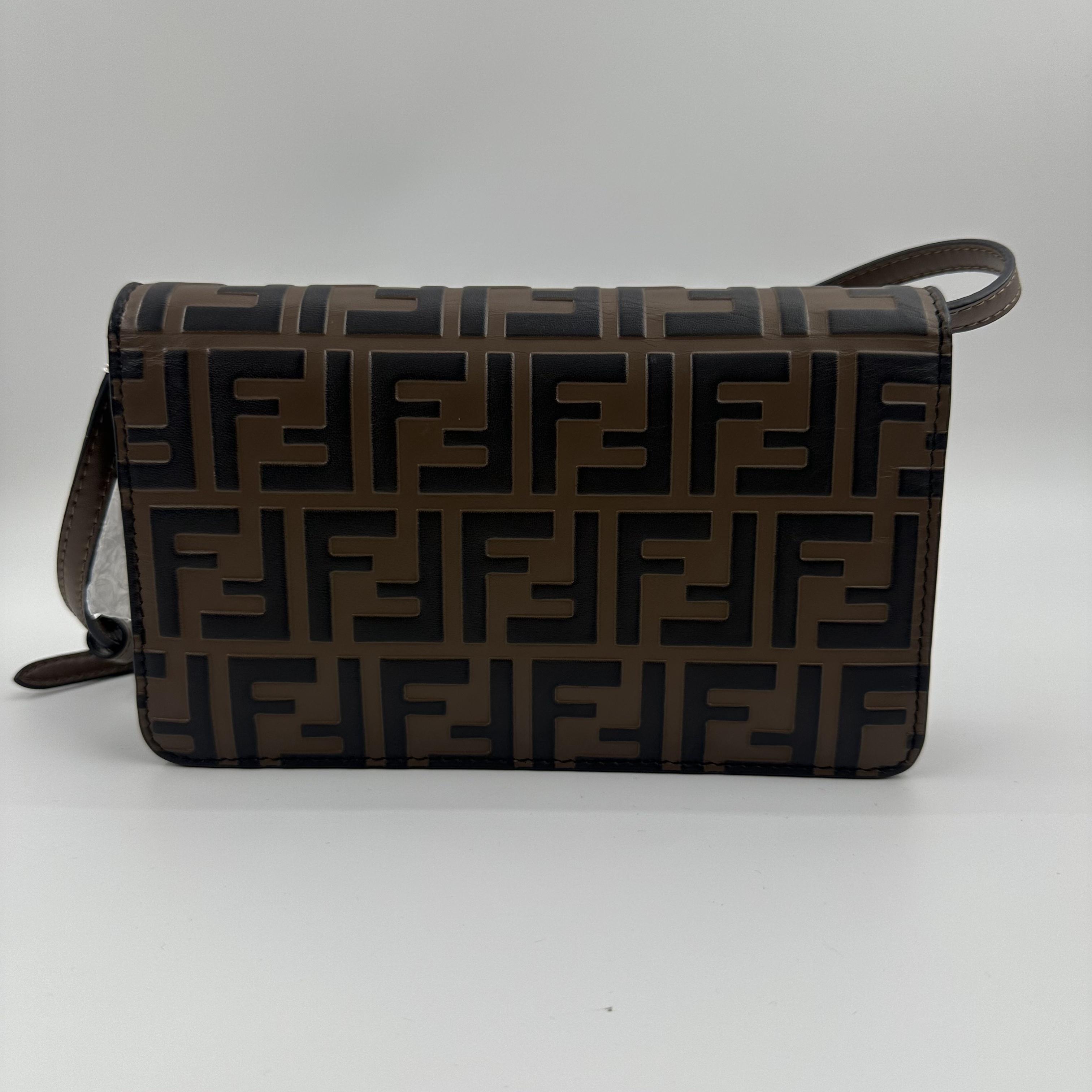 Pre-owned FENDI canvas small messenger shoulder bag