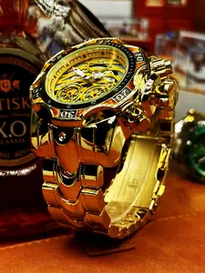 Men's Punk Style Round Dial Quartz Watch, Fashionable Stylish Watch, Fashionable Wristwatch with Metal Strap for Party, Daily Decor, Trendy All-match & Exquisite Watch for Birthday Gift with Box