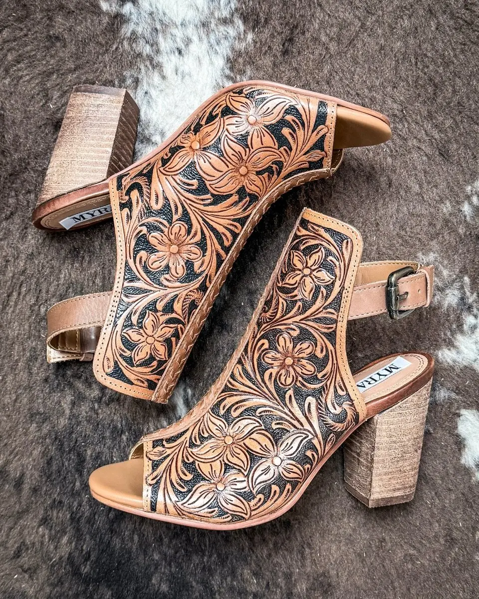 Myra Bag Leather Chunky Design Footwear, Women's Dodge Town Heel Sandals
