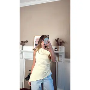 Limoncello Off The Shoulder Top