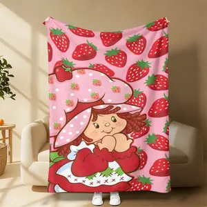 Trending Coquette Cottagecore Strawberry Shortcake Blanket, Retro Cartoon Pink Strawberry Print Flannel Throw, Trendy Kawaii Pastel Room Decor, Warm Soft Plush Blanket, Adorable Nostalgic Gift for Friends & Young Girls