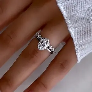 Maxine Elegant 3.5ct Oval Cut 2PC Engagement Ring Set,5A Cubic Zirconia Bridal Ring Set,Women's Ring Jewelry,Wedding Ring Set for Daily,Travel,Proposal,Birthday,Anniversary