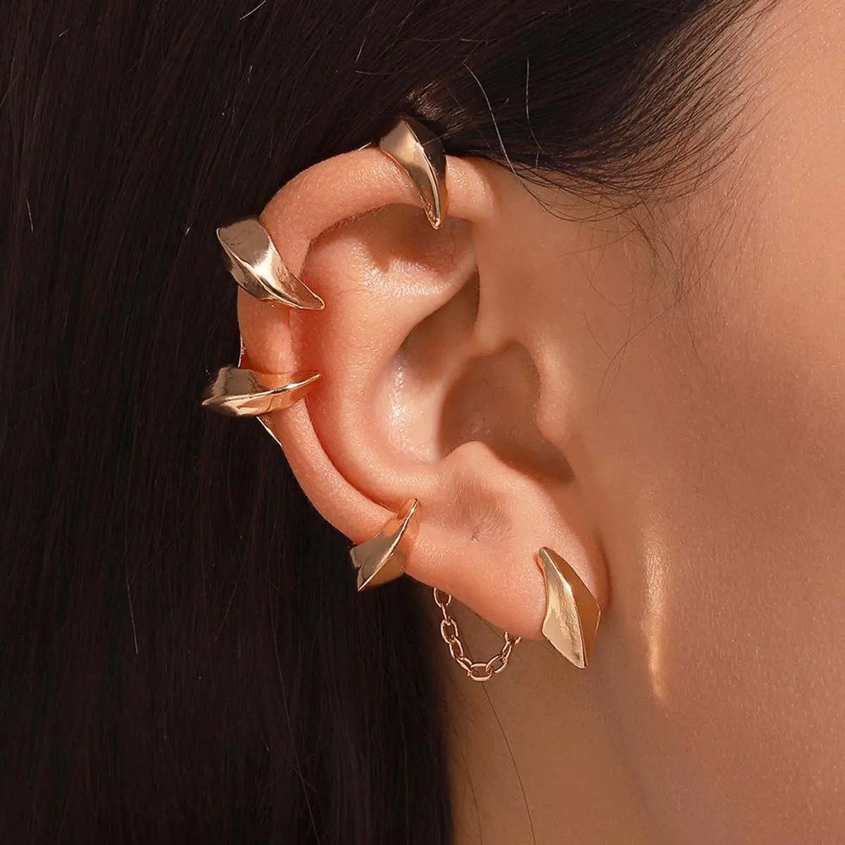 Contemporary Geometric Ear Cuff, Clip-On Earring for Non-Pierced Ears, Bold Lines Modern Jewelry in Gold or Silver Tone, Earcuff, Clip On Earrings, No Piercing, Holeless, Ear Clips