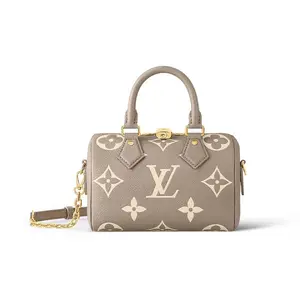 LOUIS VUITTON Speedy Bandouliere 20 Women's Handbag with Detachable Strap and Lock Closure