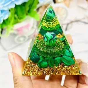 Malachite Pyramid – Feng Shui Crystal Healing for Kitchen Energy Balance, Positive Chi Home Decor, Wealth Attraction Spiritual Gift for Housewarming