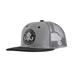 Classic Trucker - Grey