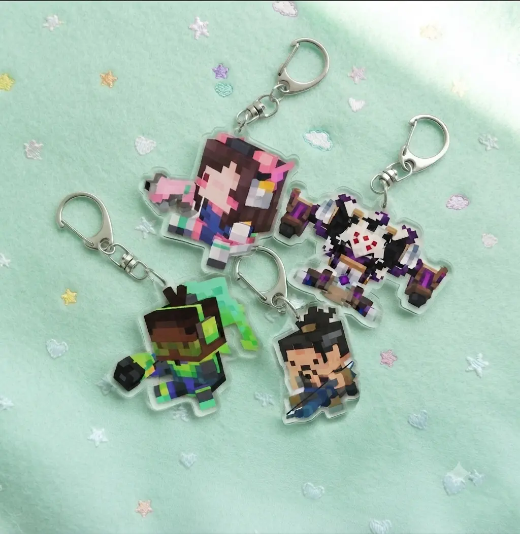 Overwatch Acrylic Keychains! Perfect for bags, backpacks & collectors!