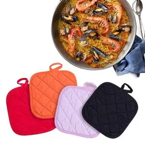 Non-Slip Diamond Grid Heat Resistant Table Mat Thickened Pot Holders Microwave Oven Gloves Set for Dining Kitchenware Protection