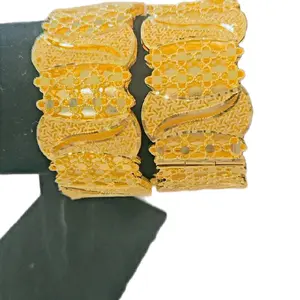 Arabic Design Bangles Set Gold Plated Elegant Gold-Tone Bracelets for Stylish Wear