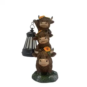 Adorable Highland Cow Stack Garden Statue with Solar Powered Lantern - Cute Resin Animal Ornament for Outdoor Patio Lawn Farmhouse Home Decor Gift