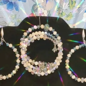Blue White Austria Crystal Memory Wire Bracelt Earrings Set