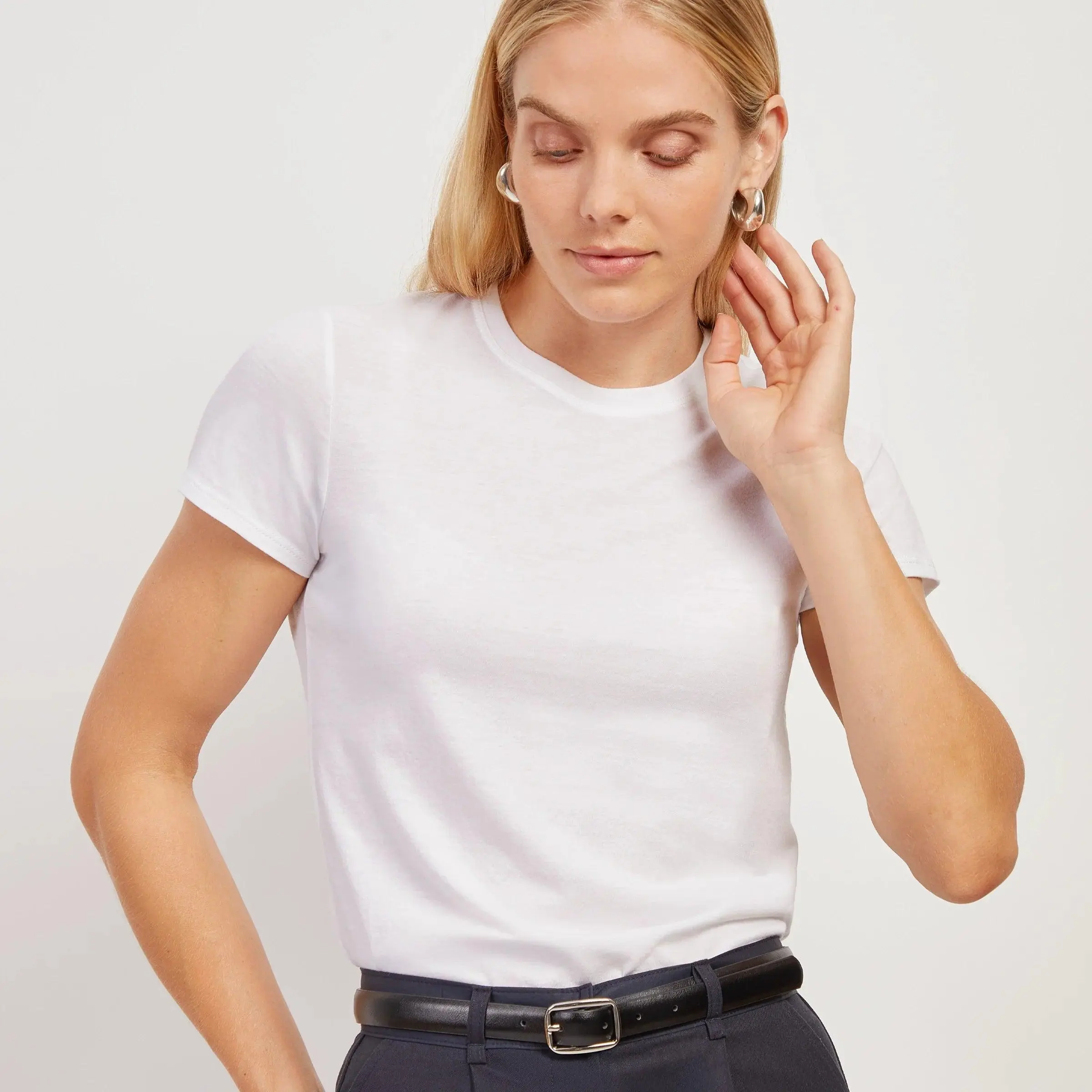 Mott & Bow 1 Pack, 2 Pack, Fitted Crew Marcy Tee Women's Breathable and Lightweight Shirt Suitable for Casual and Professional Wear Mott & Bow 1 Pack, 2 Pack, Fitted Crew Marcy Tee Women's Breathable and Lightweight Shirt Suitable for Casual and Professional Wear