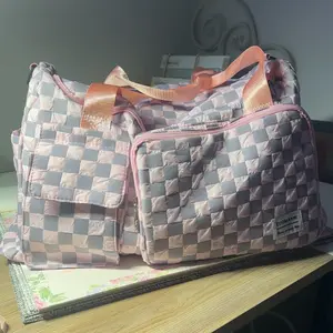 Fashionable Travel Bag, Large Capacity Dry-Wet Separated Sports Gym Bag, Single Shoulder Crossbody Bag for Fitness Yoga Business Trips