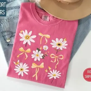 Comfort Colors Daisy Coquette Bow TShirt, Coquette Bow T-Shirt, Yellow Bow Tee, Daisy T-Shirt, Floral Graphic Tee, Trendy Daisy TShirt