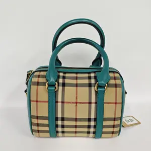 Pre-owned LTALY Tote Bags Burberry Checkered green leather Boston strapless（SZ 03085）