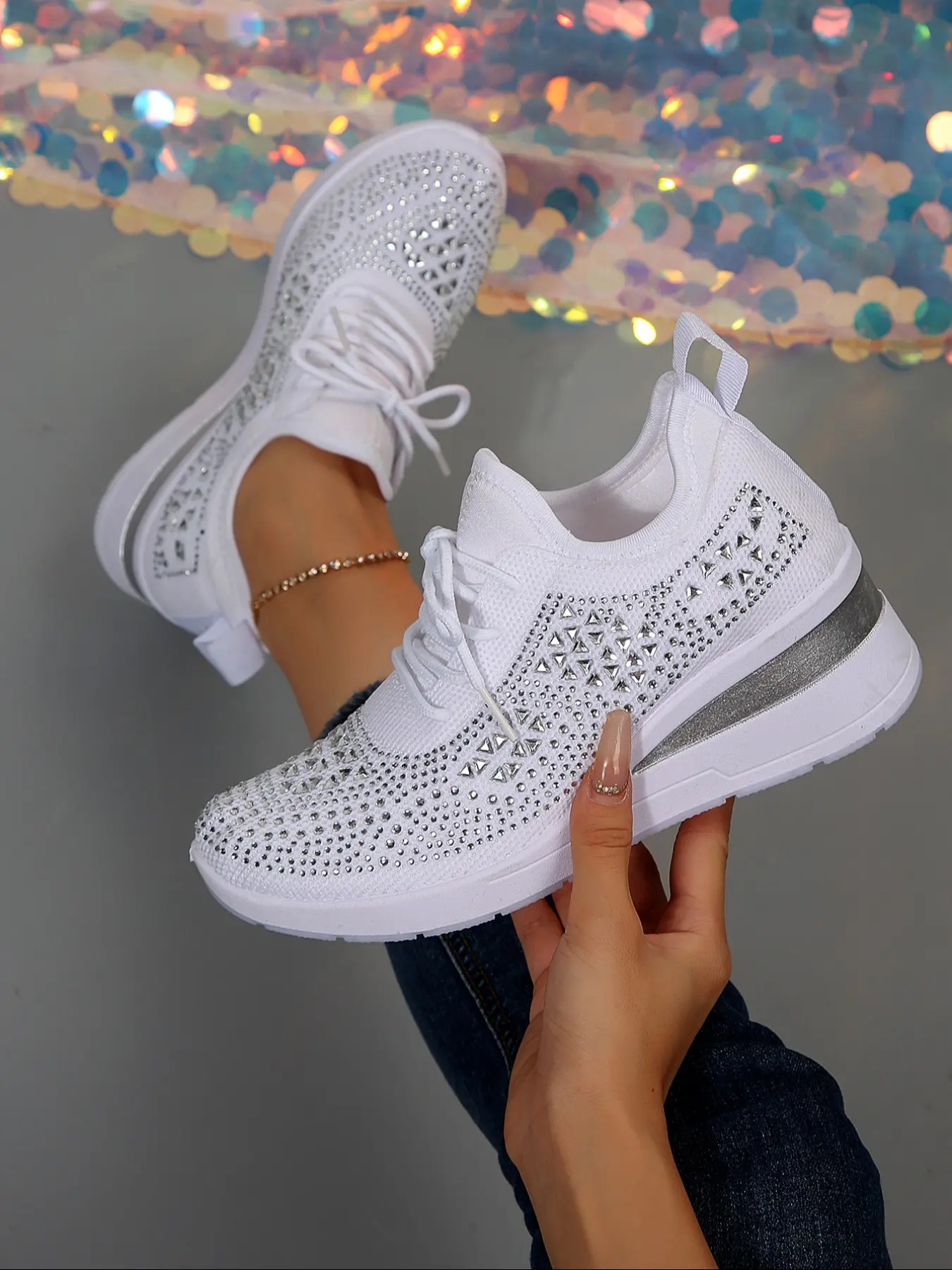 Women's Slip-On Glitter Design Sneakers with Rhinestone Decorations, Breathable Mesh Upper, Casual Fashion Shoes, Casual Trendy Trainers for Daily Wear & Sports Activities