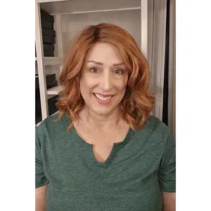 Amaretto E Sumptuous Strawberry by BelleTress Soft Tousled Waves Heat Friendly Style