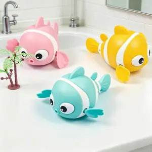 Wind-up little fish bath toy: makes babies fall in love with bath time, no batteries needed, made of safe materials that are gentle on little hands, suitable for children aged 0-8, a must-have for moms