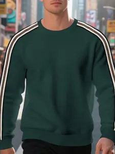 Men's Fall Winter OIutfits Colorblock Striped Round Neck Long Sleeve Sweatshirt for Daliy Wear, Old Money Casual Fashion Pullover, Comfortable and Stylish，Essenntial for Man's Wardrobe.