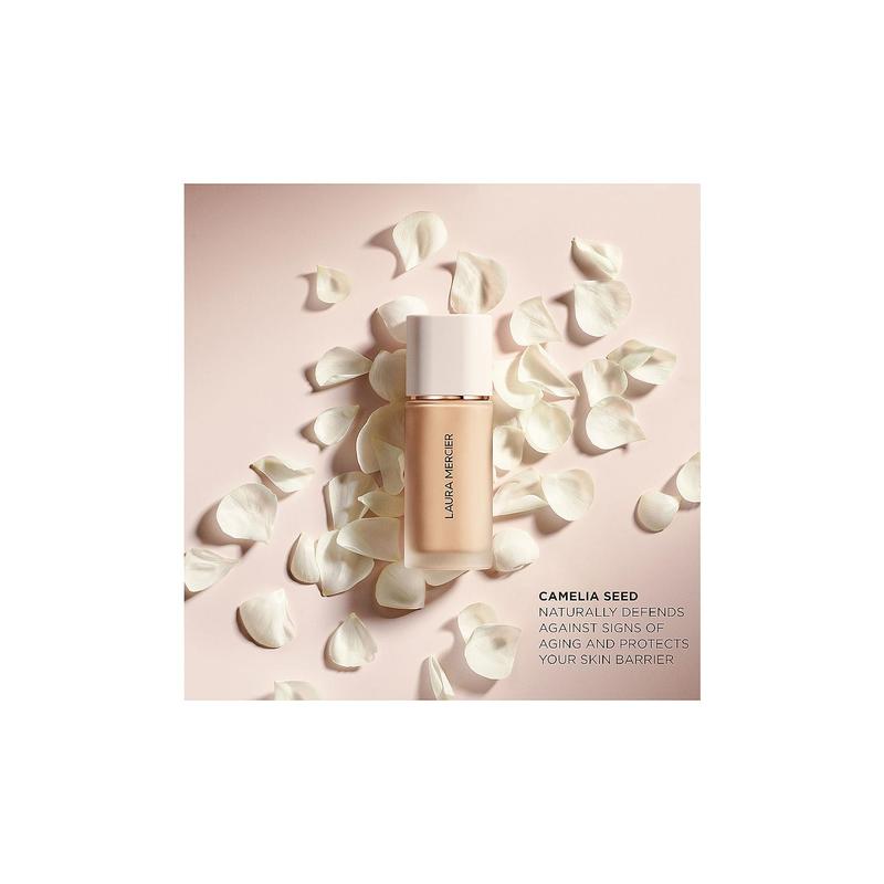 Laura Mercier Real Flawless Foundation in 2W1 Macadamia