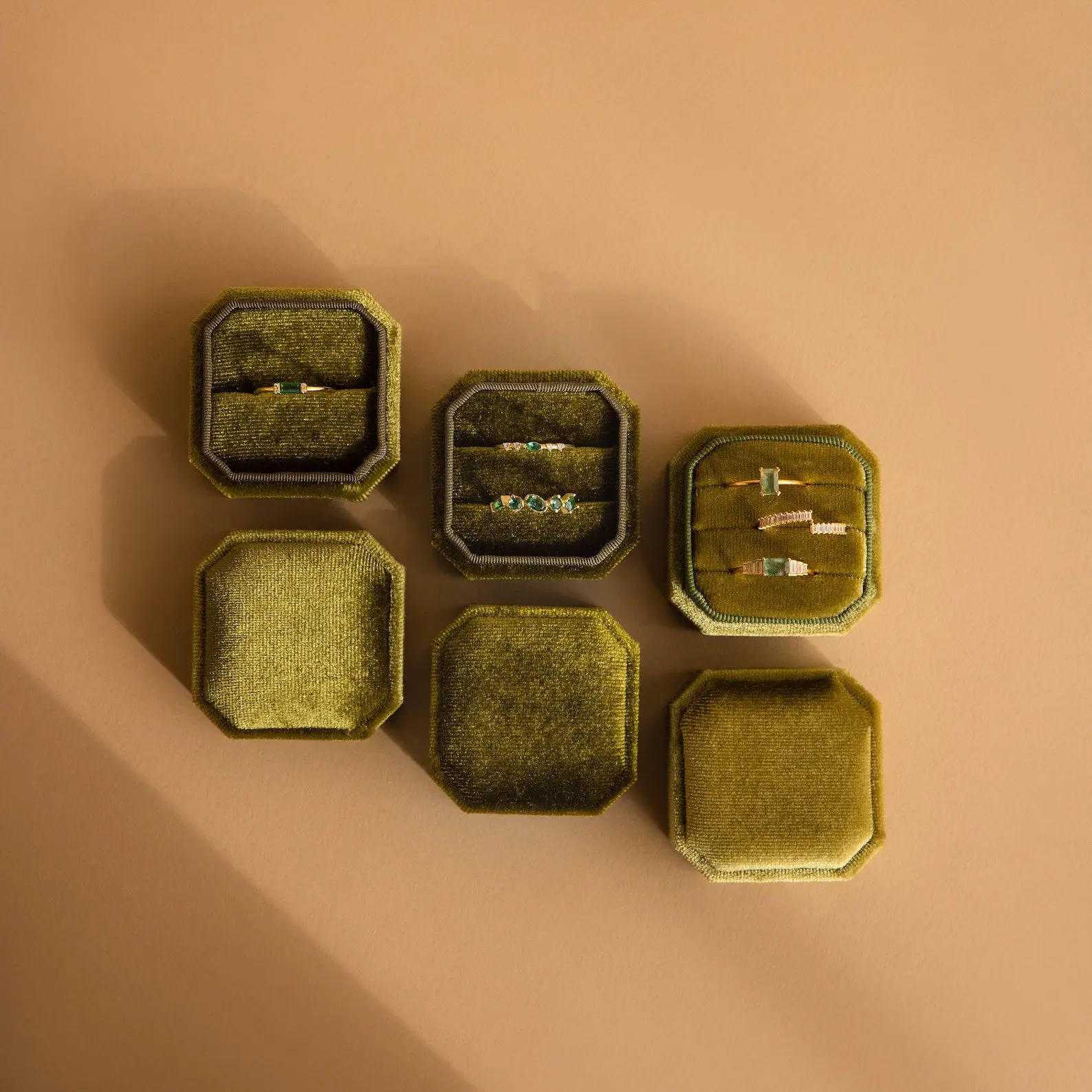 Velvet Ring Box by Caitlyn Minimalist - 1, 2, & 3 Slot Vintage Square Ring Case - Proposal Box in Green, Blue, Cream, & Gold - Anniversary Gift for Her