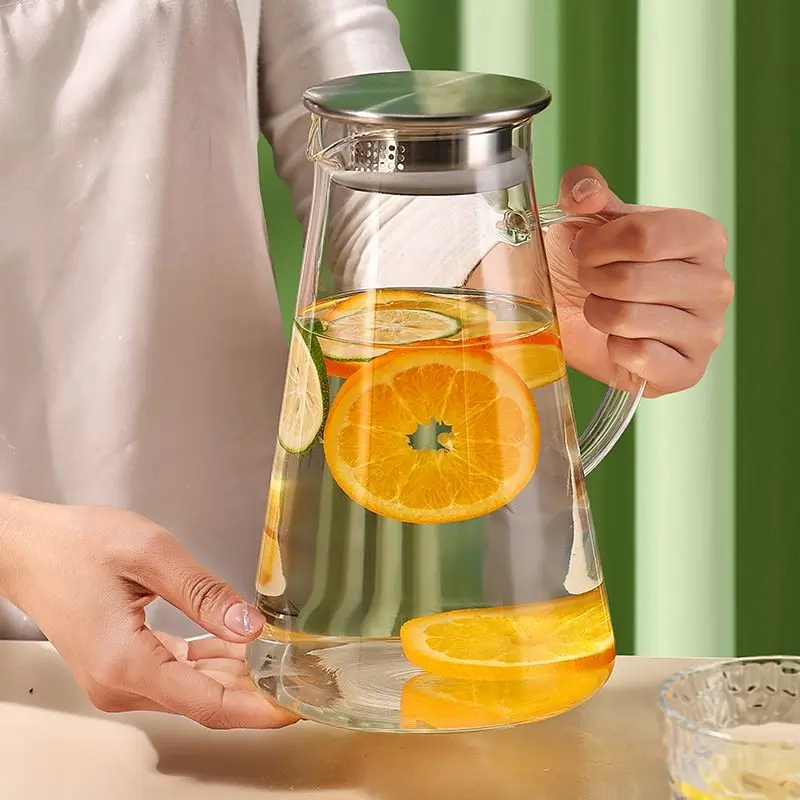 Heat-Resistant Thick Glass Round Carafe with Lid, Shatterproof Durable Large-Capacity Home Supplies Container for Both Hot and Cold Water, Eco-Friendly Household Storage Bottle