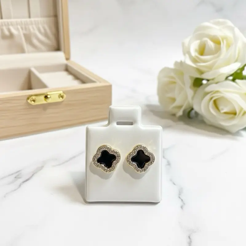 Beautiful earrings for you! Beautiful earrings for you!