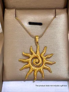 Vintage Sun Totem Pendant Necklace for Women, Stainless Steel Chain Necklace, Fashion Jewelry for Party, Daily Decor, Elevate Any Ensemble, Trendy All-match & Exquisite Jewelry for Birthday Gift