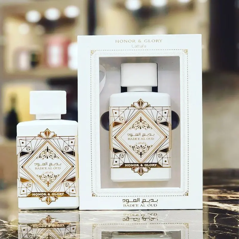Lattafa Bade’e Al Oud Honor & Glory Unisex Fragrance EDP - 100ml Arabic Perfume Bottle, Rich and Exotic Oud Scent, Long Lasting Fragrance for Everyday Wear, Special Occasions