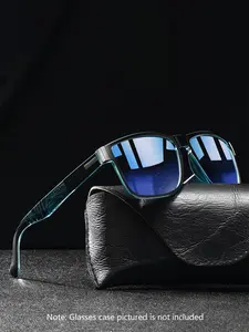 The of the latest color-matching sports sunglasses, suitable for both men and women, ideal for various outdoor activities, offering UV400 protection, available in multiple colors to meet different needs, comfortable to wear, and prevent slipping