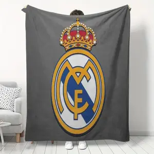 Real Madrid Crest Pattern Blanket, Soft Throw Blanket, Air-conditioned Room Blanket, Warm Nap Blanket for Home & Office