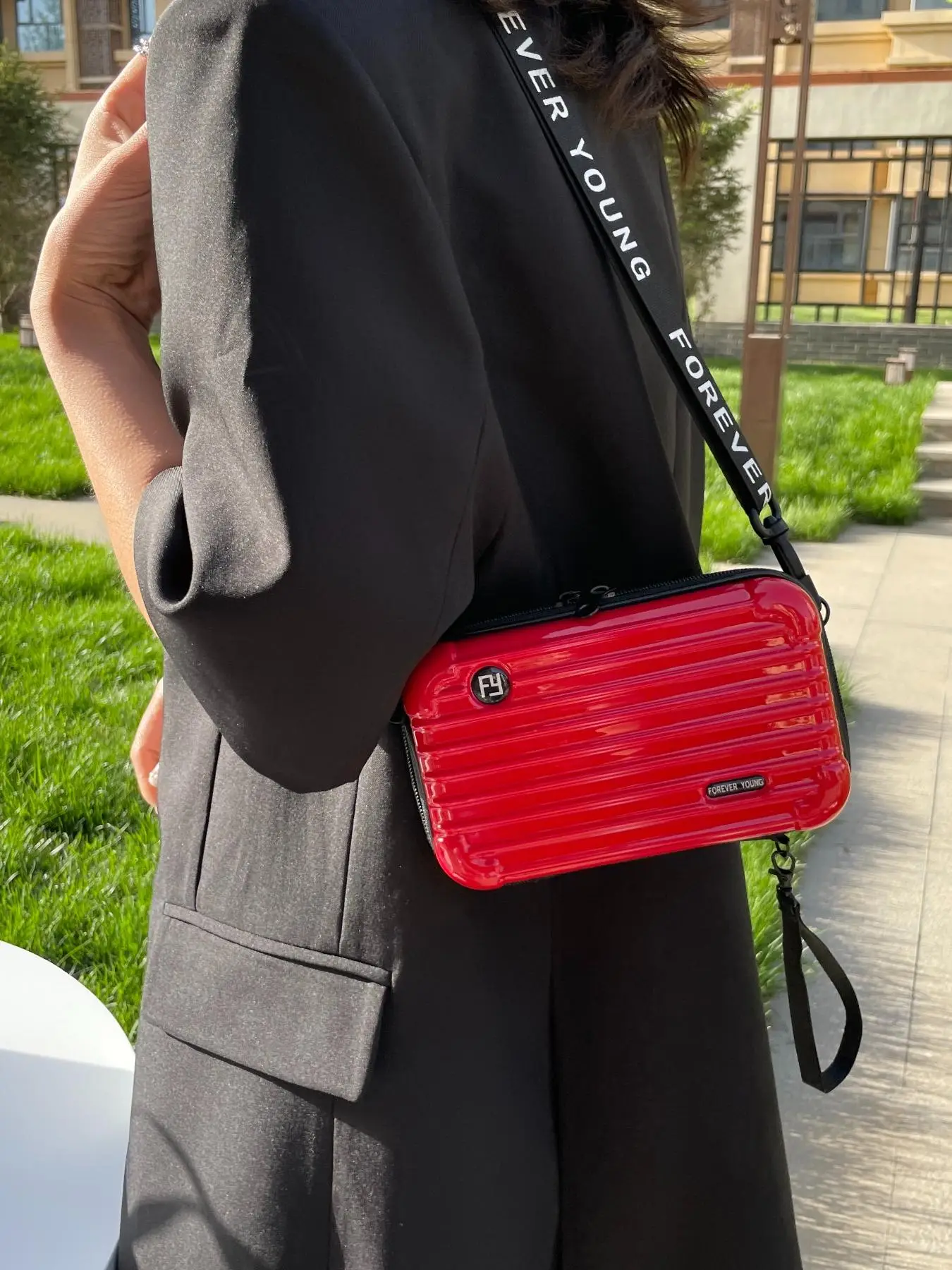 Women's Plain Suitcase Design Letter Shoulder Strap Crossbody Bag, Mini Storage Bag for Phone Cosmeticm, Simple Design All-match Crossbody Bag