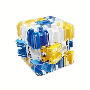 3D Rolling Ball Maze Cube - 3D Puzzle with Relax Fidget Game, Focus Training & 3D Maze Labyrinth for Adults &, Plastic 3-step Challenge for Parties, & Competition Party Gift (No Feathers/Special Currency Props) Valentine Easter Mardi Gras,Kölner Karneval