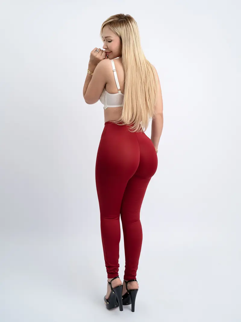 Noely Bootylicious Skinny Leggings con Faja Colombiano