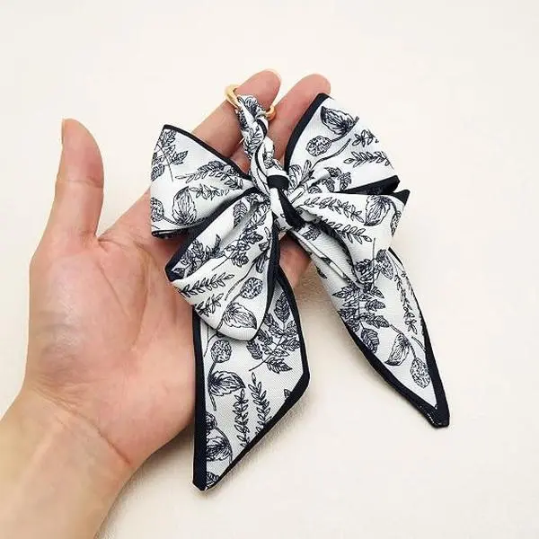 Cute bow bag charm for women, trendy designer scarf keychain, aesthetic handbag tote purse accessories key chain