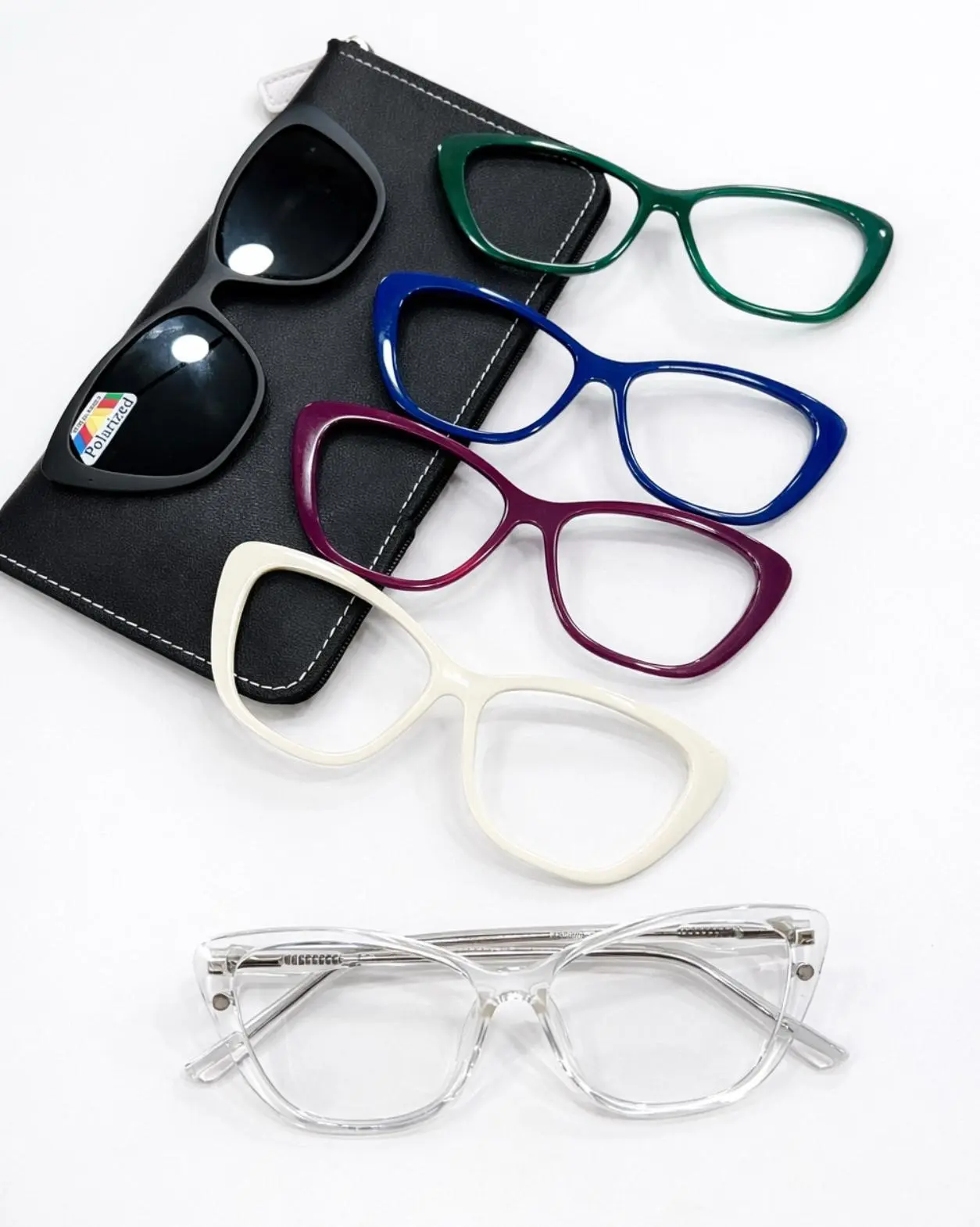 WOMEN 5 in 1 Clip on Magnetic Cat Eyes Frames Lightweight Durable Glasses WOMEN 5 in 1 Clip on Magnetic Cat Eyes Frames Lightweight Durable Glasses