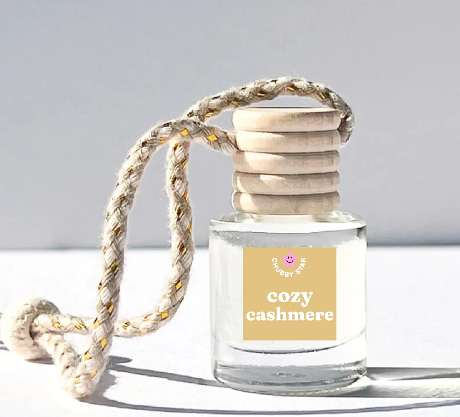Cozy Cashmere Hanging Scent Oil Diffuser - Fall-Ready Car Scent with Sage, Juniper Berry, Eucalyptus, Fresh Woods - Car Fragrance Accessory, Hanging Scent Oil Diffuser Car Fragrance